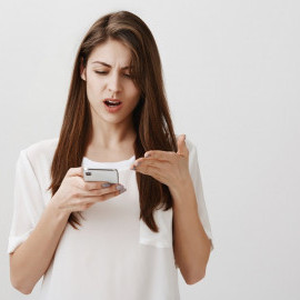 Cum sa scapi de un barbat care te place si este insistent? Sfaturi utile de la modelele de videochat!