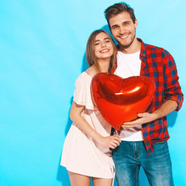 Cum se “impaca” o noua relatie cu jobul tau din videochat?